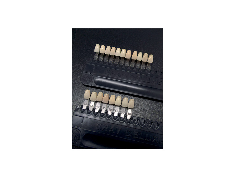 Teintier Eray DeLuxe teintes ivoclar
